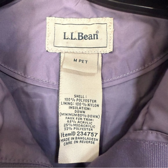 L.L.Bean Women’s Ultrawarm Down Puffer Jacket Coat Purple M Petite Fur Hood - Picture 3 of 8
